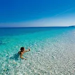 Costa Bianca By Argonautivacanze * Portoferraio